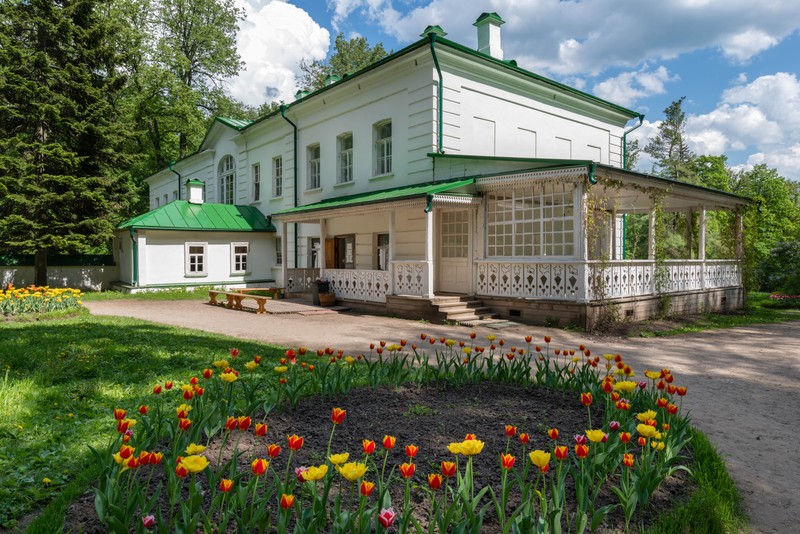 Фото к экскурсии С детьми в Тулу: усадьба Чехова, «Ясная Поляна», лавандовые поля, мастер-класс и фотосессия