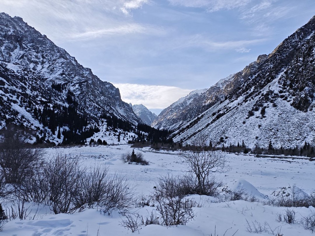 Спасибо гиду Урмату за отличную экскурсию! Посетили экскурсию в начале января, с удовольствием прогулялись по территории