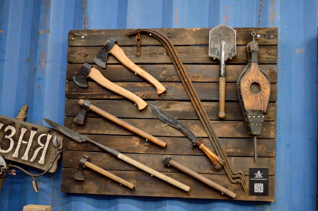 Отличное мероприятие, дочери и её друзьям понравилось без всяких оговорок. Все смогли выковать себе небольшие сувениры,