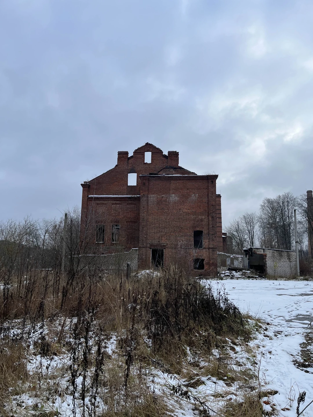 Прекрасная, интересная и наполненная экскурсия! И шикарный мастер-класс. И конечно же экскурсовод - харизматичный и знающий)
