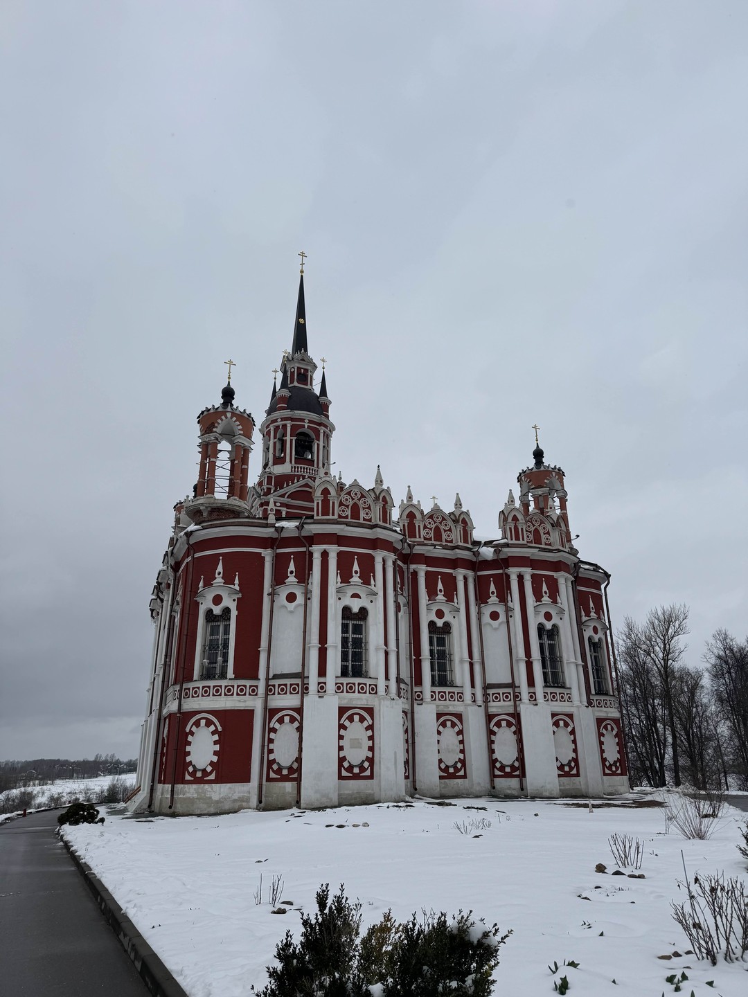 Ездили в Можайск в апреле 3 семьи с детьми, экскурсия по городу очень понравилась!!