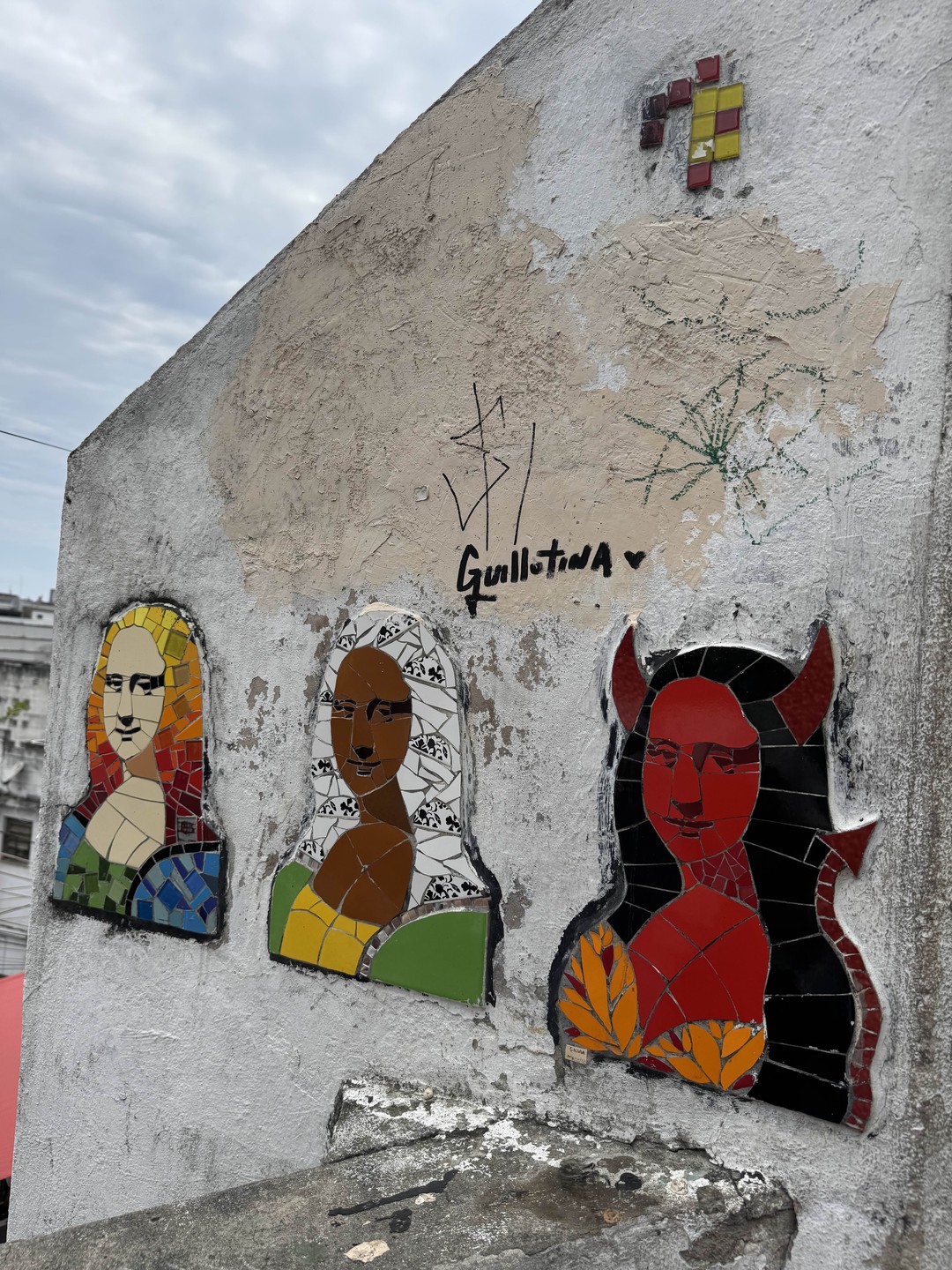 Андрей провел прекрасную экскурсию по всем ключевым пешеходно доступным достопримечательностям Рио, рассказал про историю, особенности, обращал