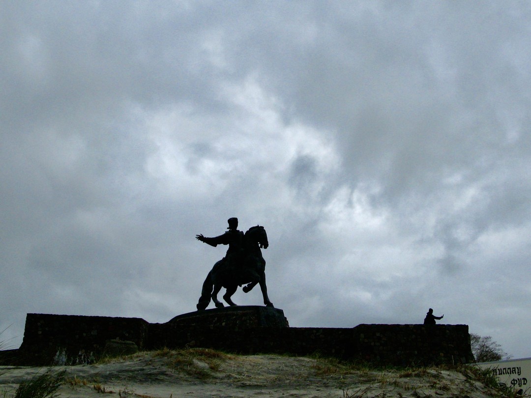 Это третья экскурсия, которую мы брали от этой компании. Интересно,грамотно, все по времени организовано было здорово. Виталий, спасибо. Рекомендую.