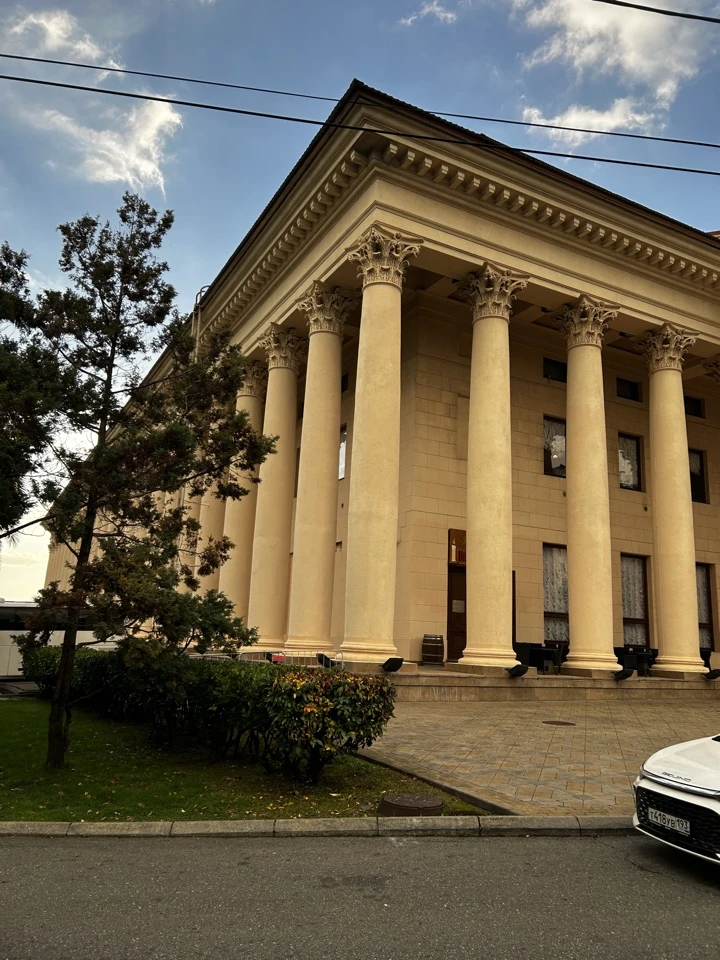 Сочи глазами местных (Елена)