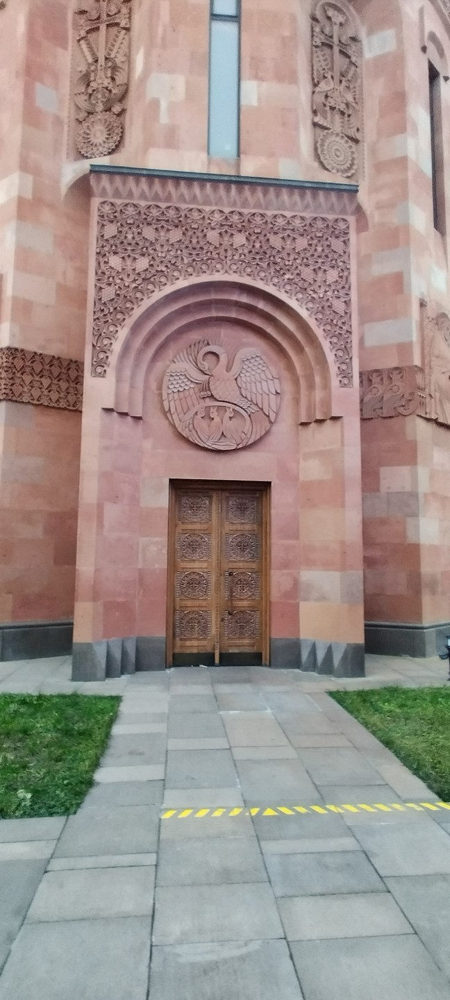 Армянский храмовый комплекс: авторская экскурсия с иподиаконом (Анастасия)