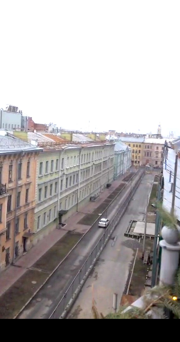 Вокруг Невского: дворы, парадные и крыша доходного дома (Сергей)