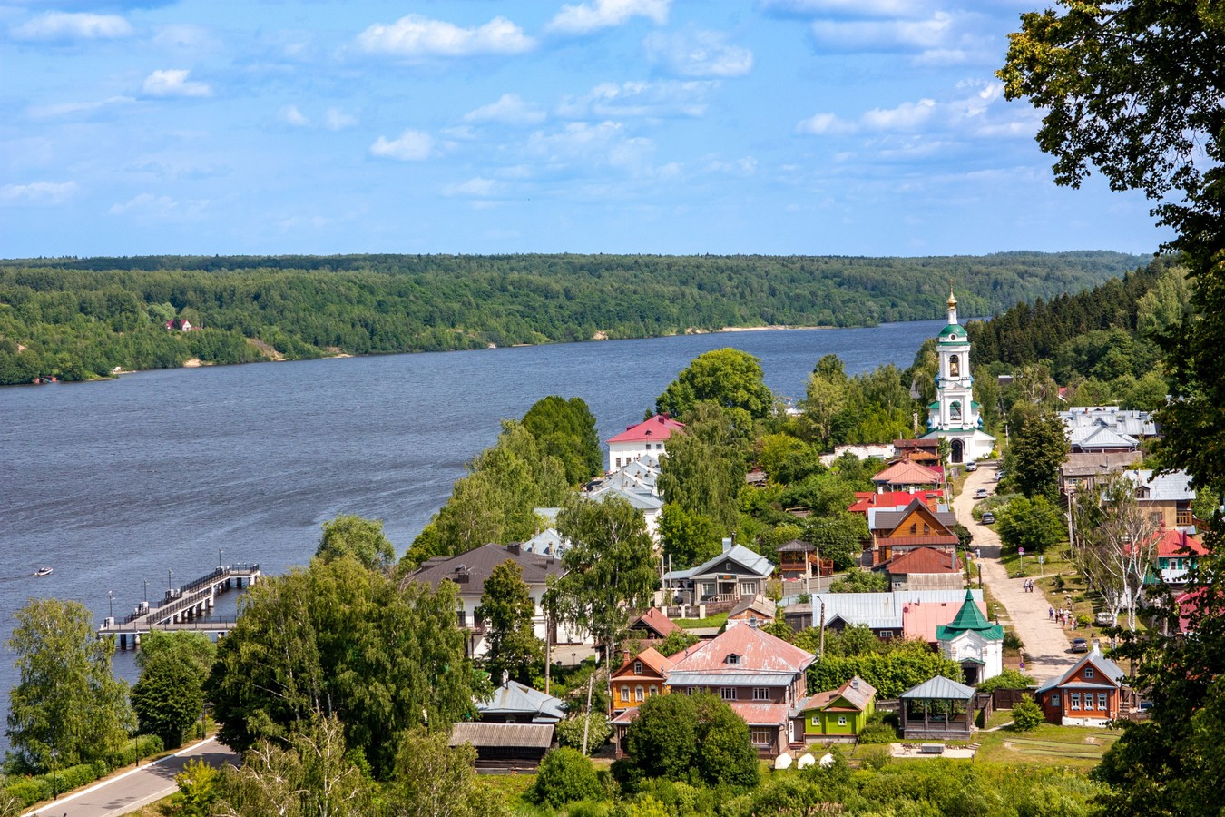 Автобусный тур по городам Владимирской и Ивановской областей с круизом по Волге