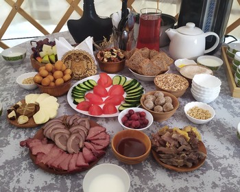 Чуйская степь, Марс и долина реки Юстыд