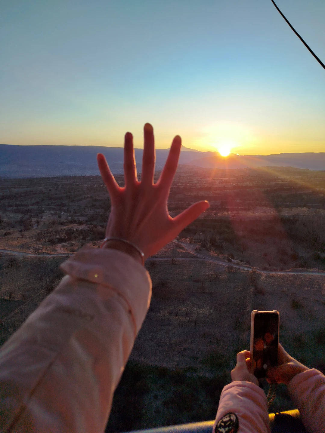 Татьяна, искреннее спасибо за помощь в исполнении мечты 🥰 Приятное общение, забота о туристах, координация в