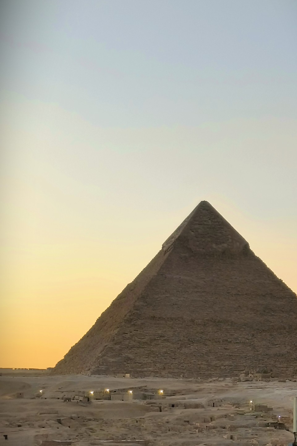 Тайны пирамид Саккары, Дахшура и Гизы (Юлия)