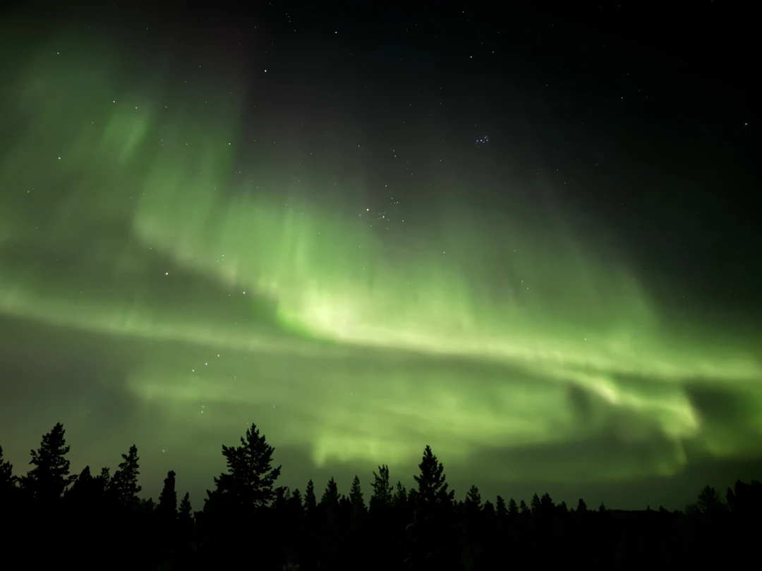 Северное сияние: увидеть главное чудо Заполярья (Сериков)