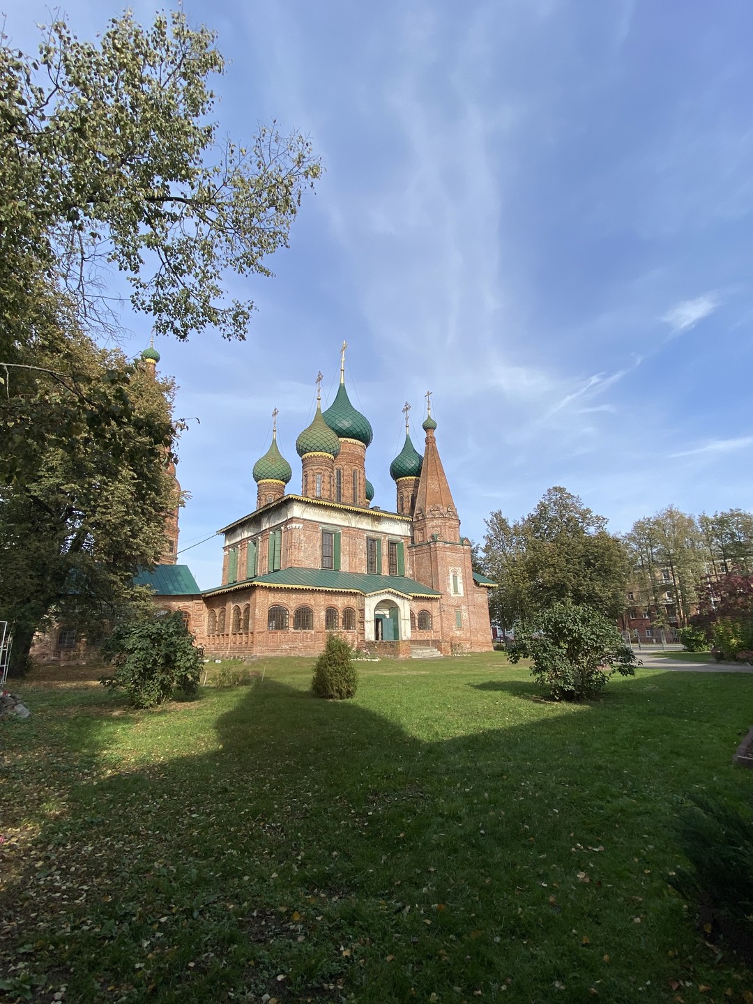 Чудесные храмы и святыни Ярославля (Екатерина)