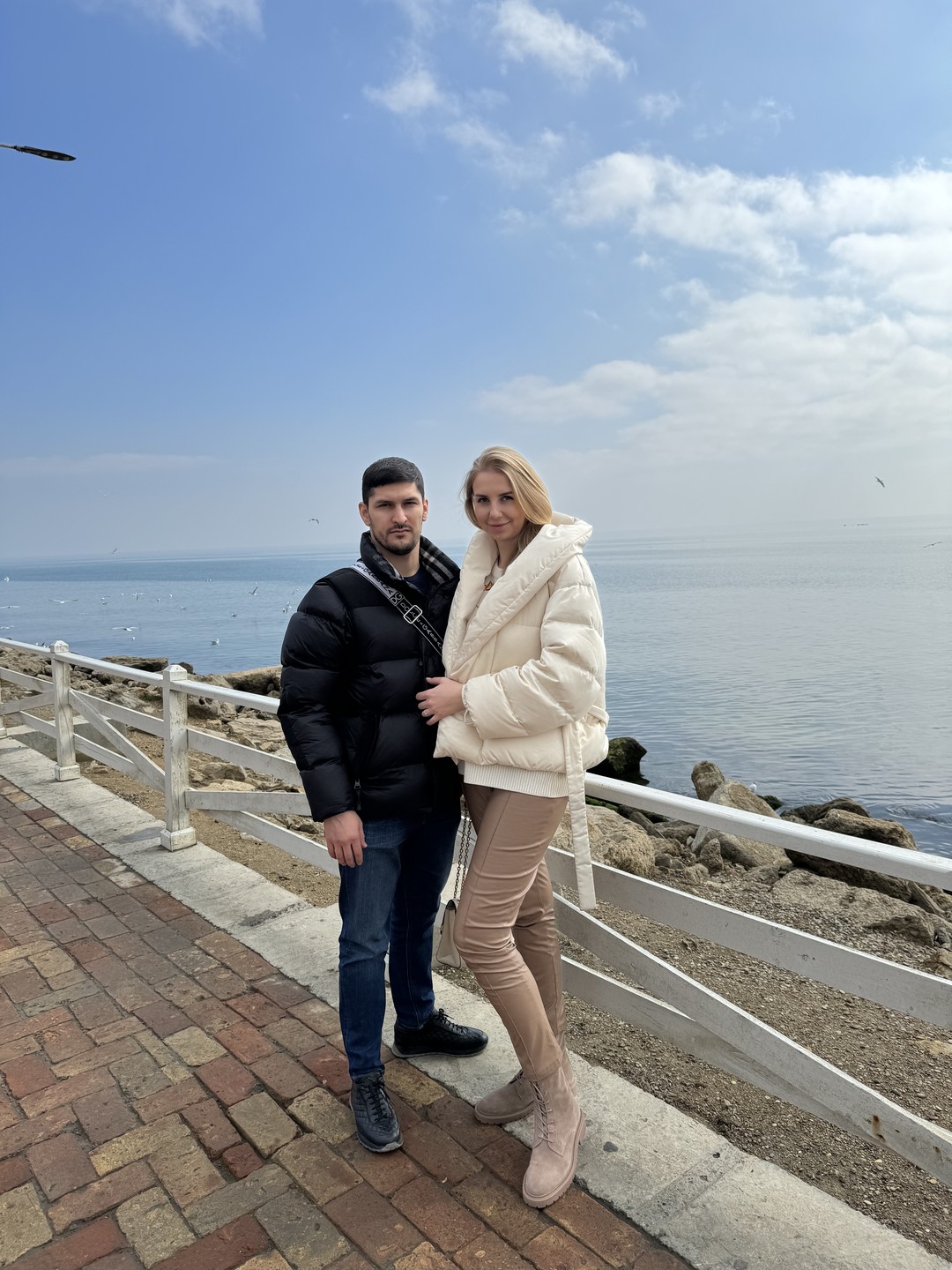 Сабина просто прекрасный экскурсовод! В ней столько энергии, что время летит и уже хочется приехать снова,