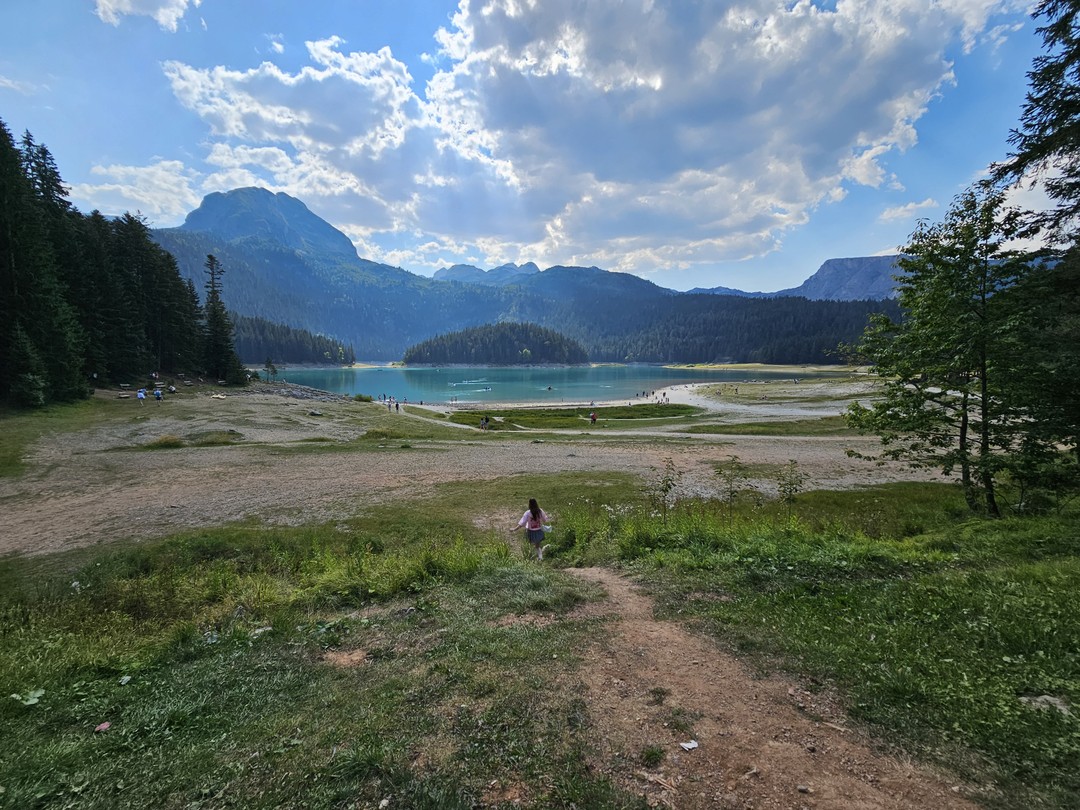 Экскурсия шикарная. Экскурсовод очень опытная и приятная, все знает о городе и интересно рассказывает. Хотелось бы