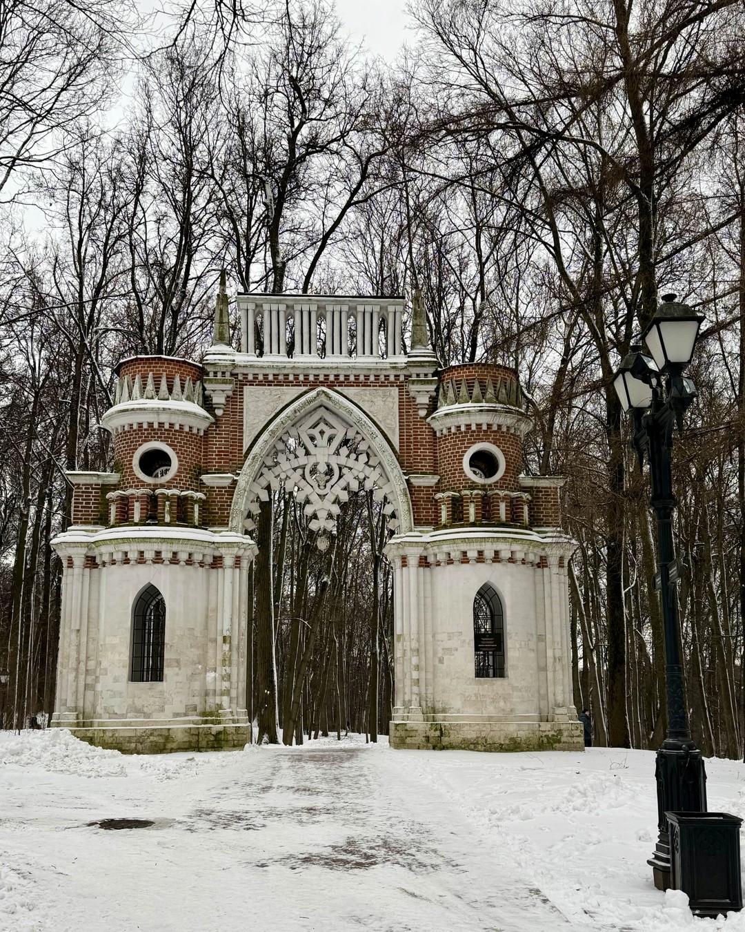 Валентина замечательный гид,преподносит информацию очень легко и доступным языком! огромная благодарность за прекрасное времяпрепровождение🫶🏻два часа пролетели