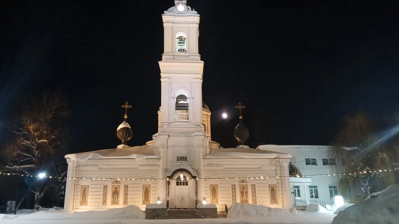 Ночная Таруса - от собора до парящих мостов