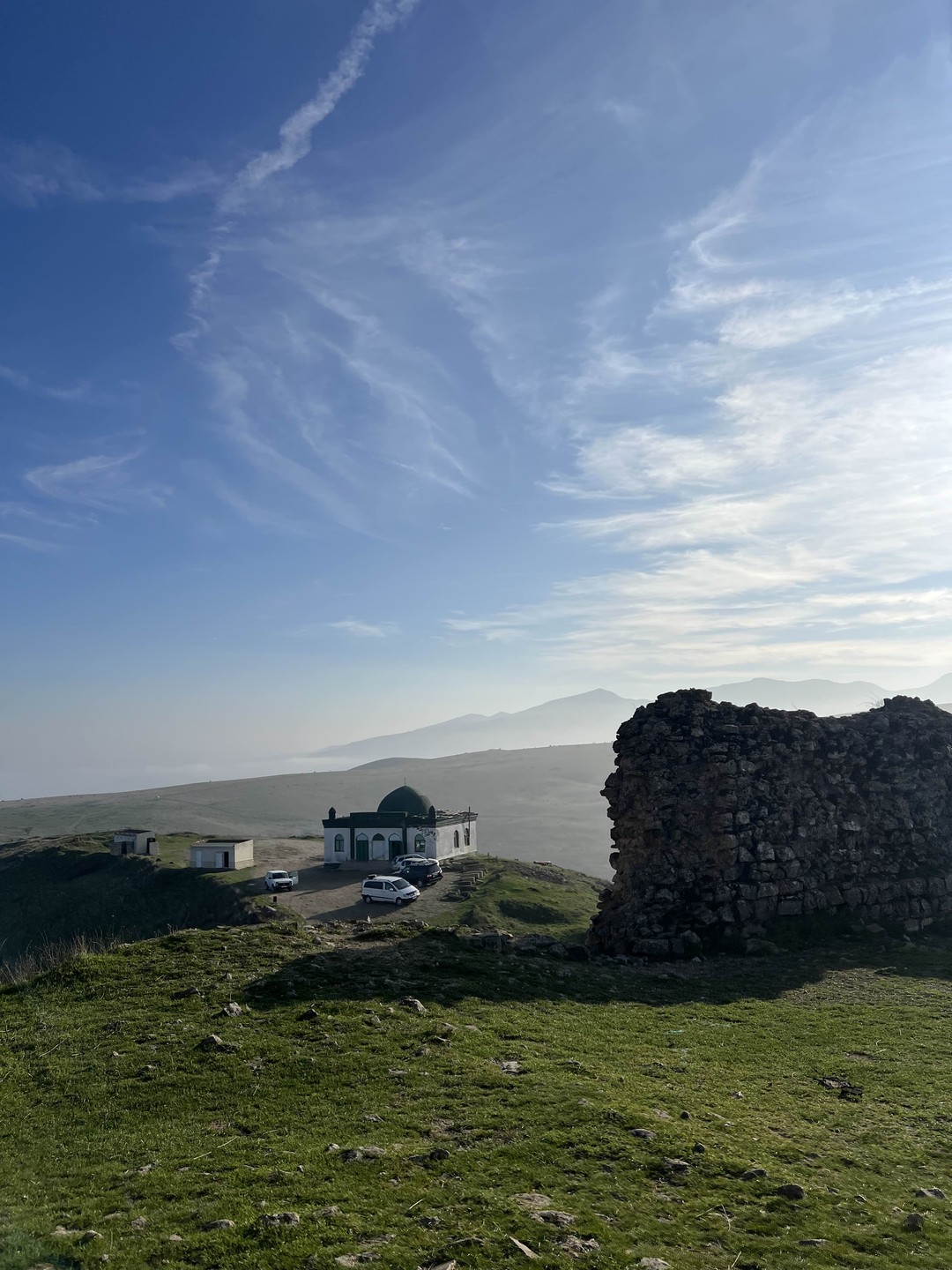 Мы приехали с мужем и дочкой в Баку на пару дней, познакомиться с городом. В первый