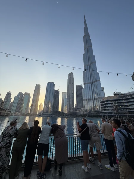 Прекрасно провели день в Дубае. Экскурсию адаптировали под ребенка 4-х лет. Без напрягла и суеты посмотрели