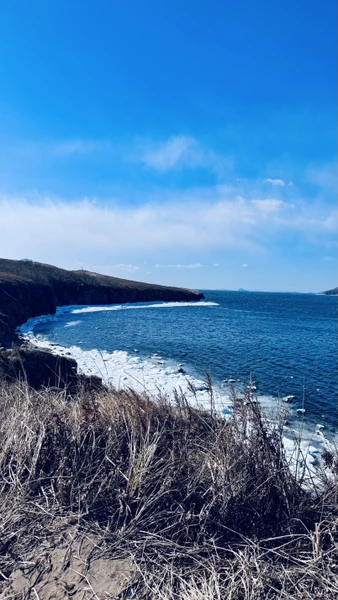 Великолепный гид, который бесподобно знает свой край, любит его и болеет душой. Игорь приятен в беседе, с ним легко преодолеваешь любые маршруты 💙