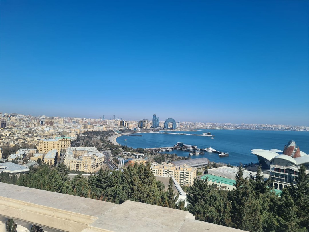 Экскурсия великолепна по содержанию и построению маршрута. Нашим гидом была Севда - замечательная, грамотная, интеллигентная девушка