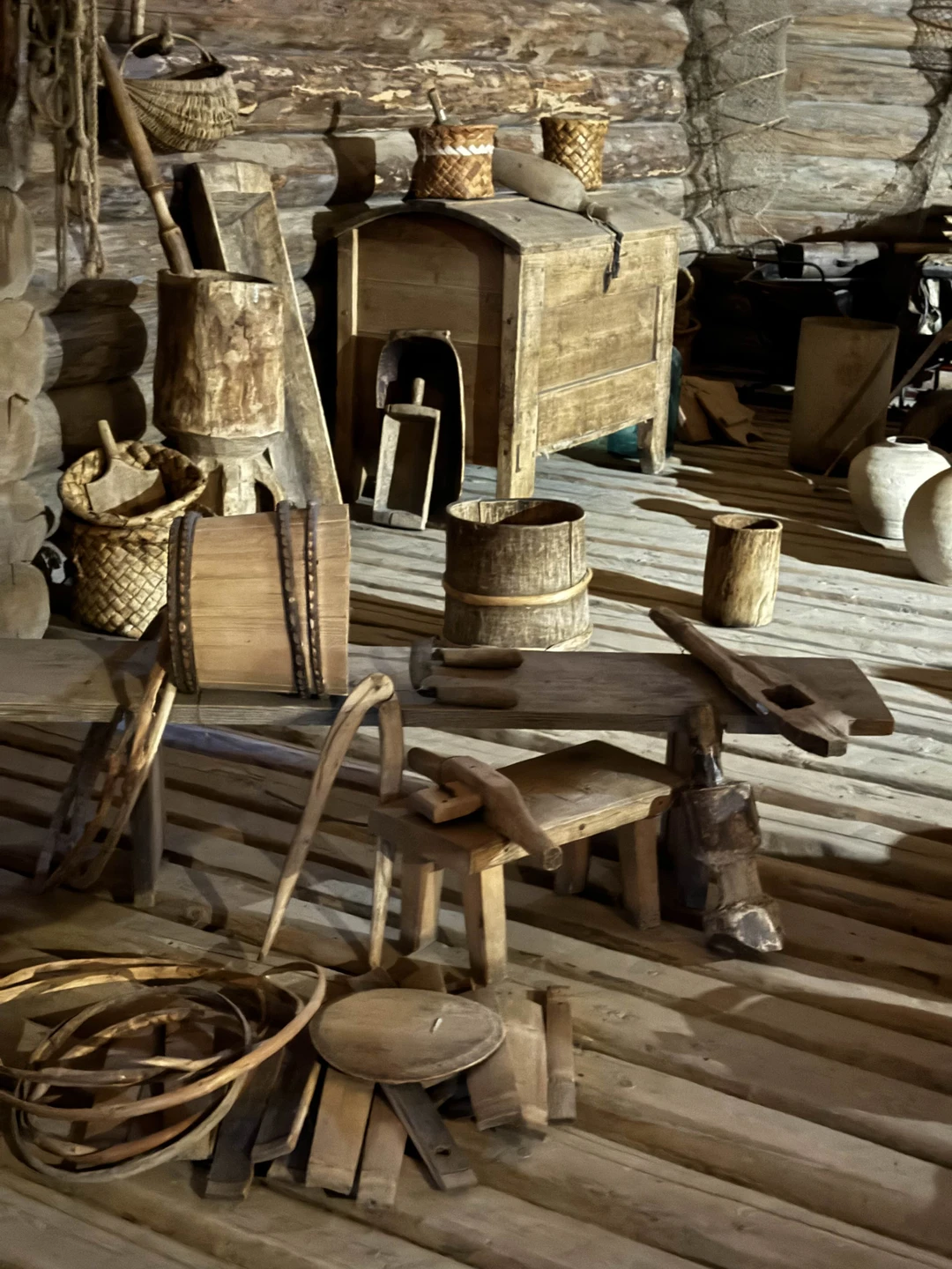 Хорошая экскурсия, но как-то суховато что ли и слишком все быстро. В Витославлицах было мало времени