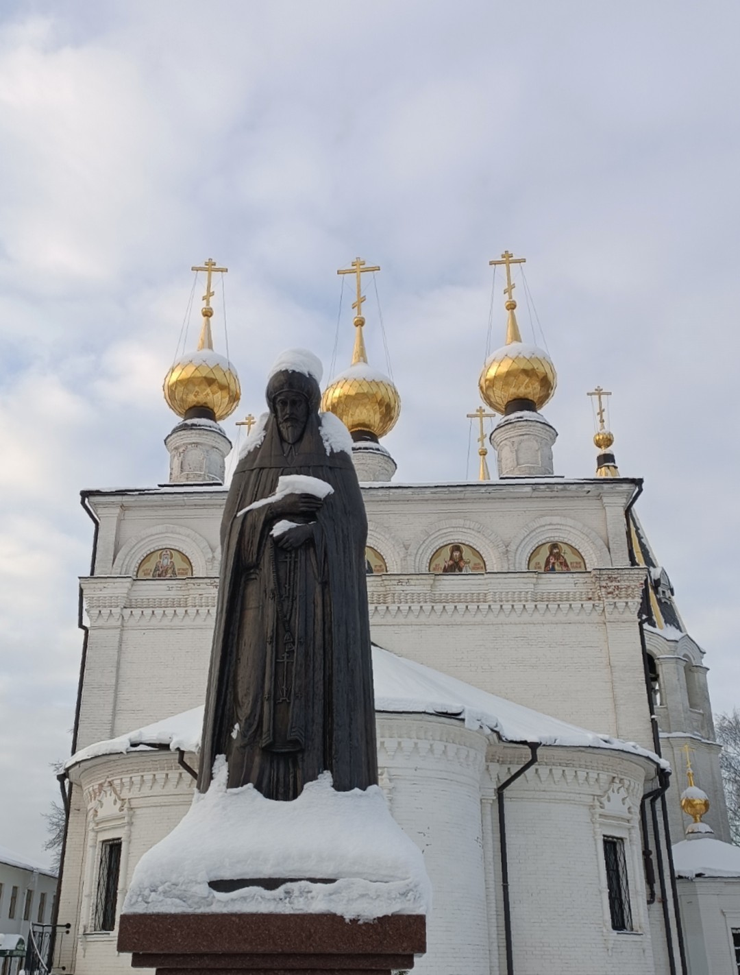 Были накладки по времени посещения музеев. Но гид и водитель сделали всё для того, чтобы экскурсия прошла хорошо и запомнилась