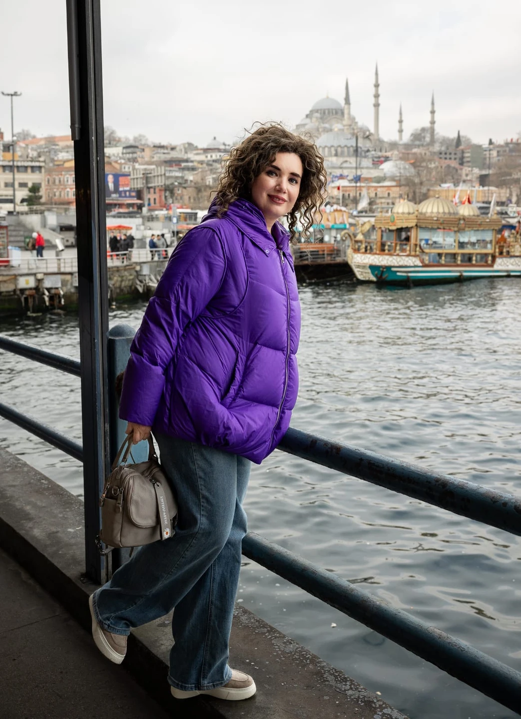 В Стамбуле была впервые. Благодарна случаю и команде Трипстера, что фотопрогулка у меня была в компании
