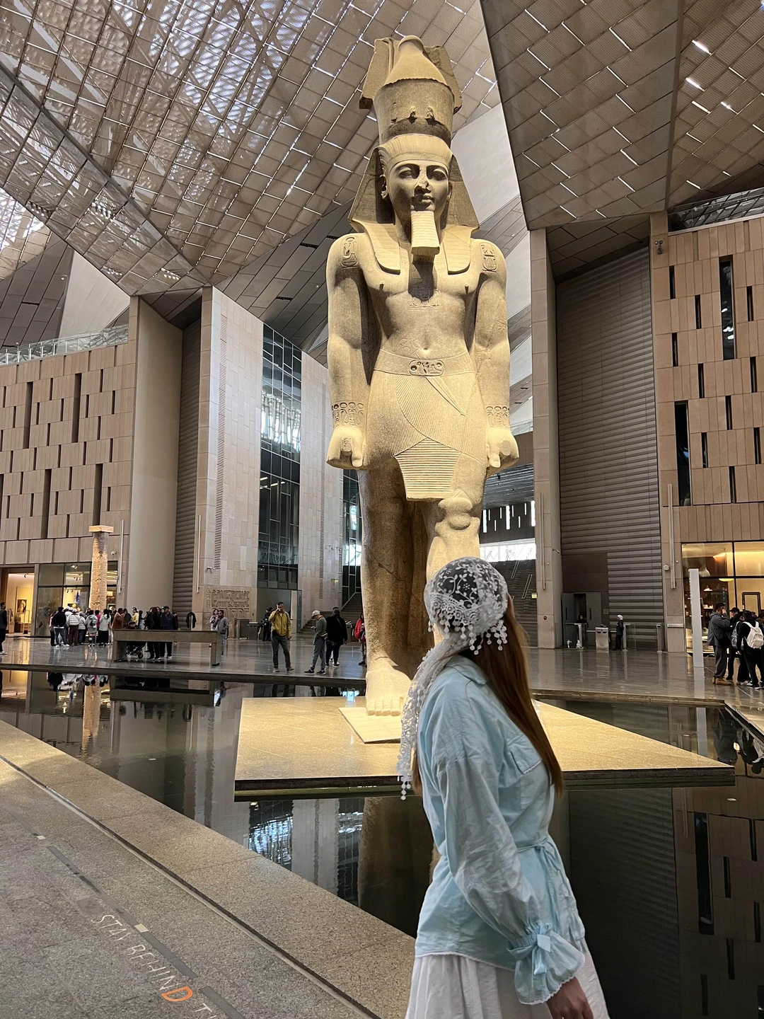 Брали индивидуальную экскурсию на 4-х из Хургады. Накануне тура списались с организатором и здесь нас поставили