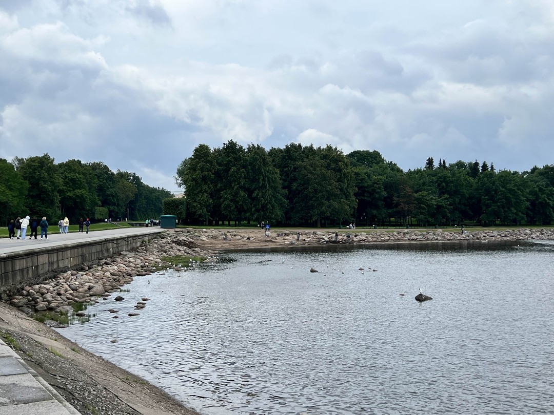 Мегатур 2 в 1: в Кронштадт и Петергоф по воде на скоростных судах (Алеся)
