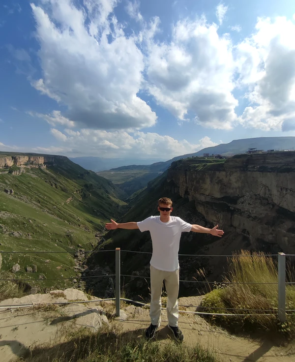 Вершины и ремёсла Дагестана - в горы из Махачкалы